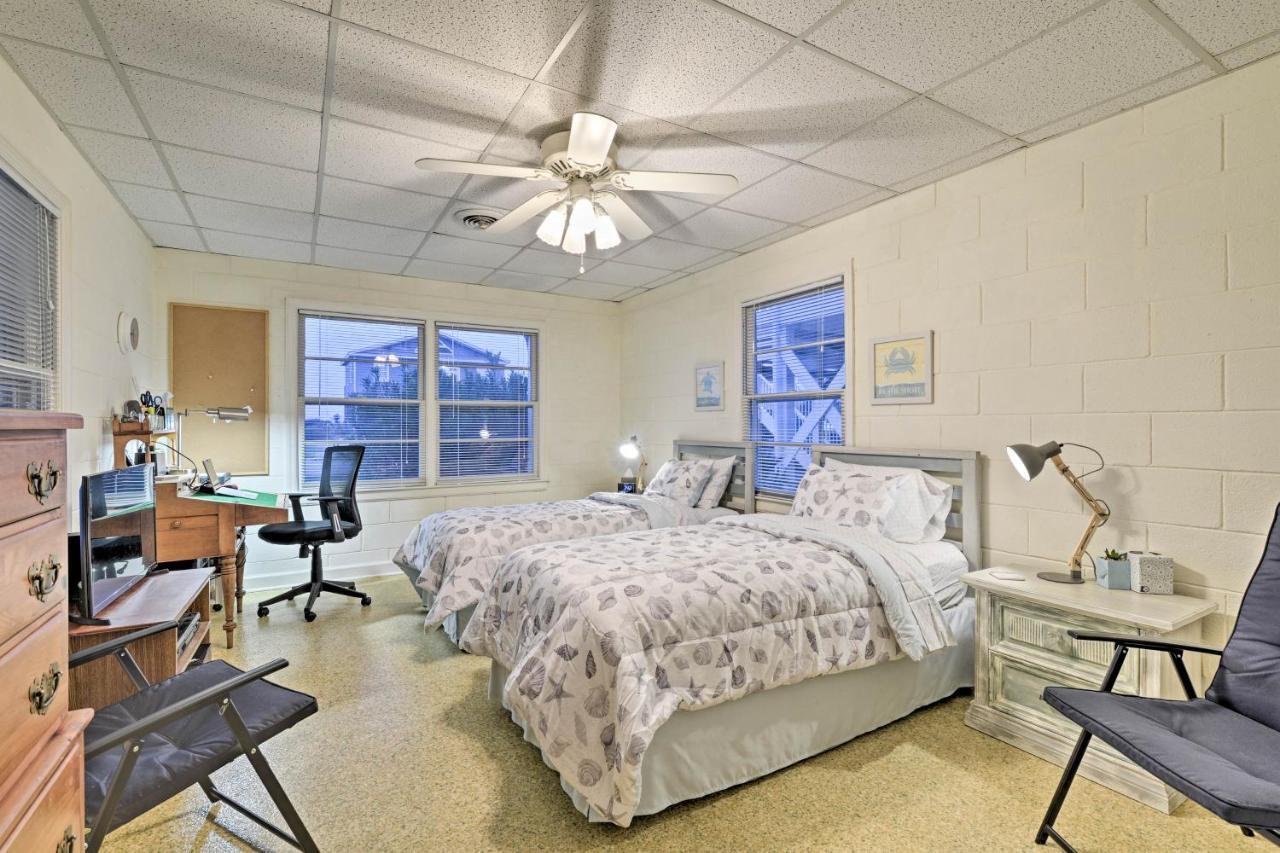 Pet-Friendly Second Row House Steps To Beach! Holden Beach Exterior photo